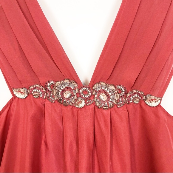 BCBG MaxAzria Coral Silk Embroidered Top Small - Picture 4 of 8